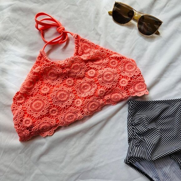 Xhilaration Coral Crochet Halter Swim Top Only Swimsuit Size S - Picture 1 of 7